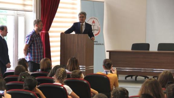 Bosnalı Öğrenciler İl Müdürümüz Ömer Faruk YELKENCİyi Ziyaret Etti.