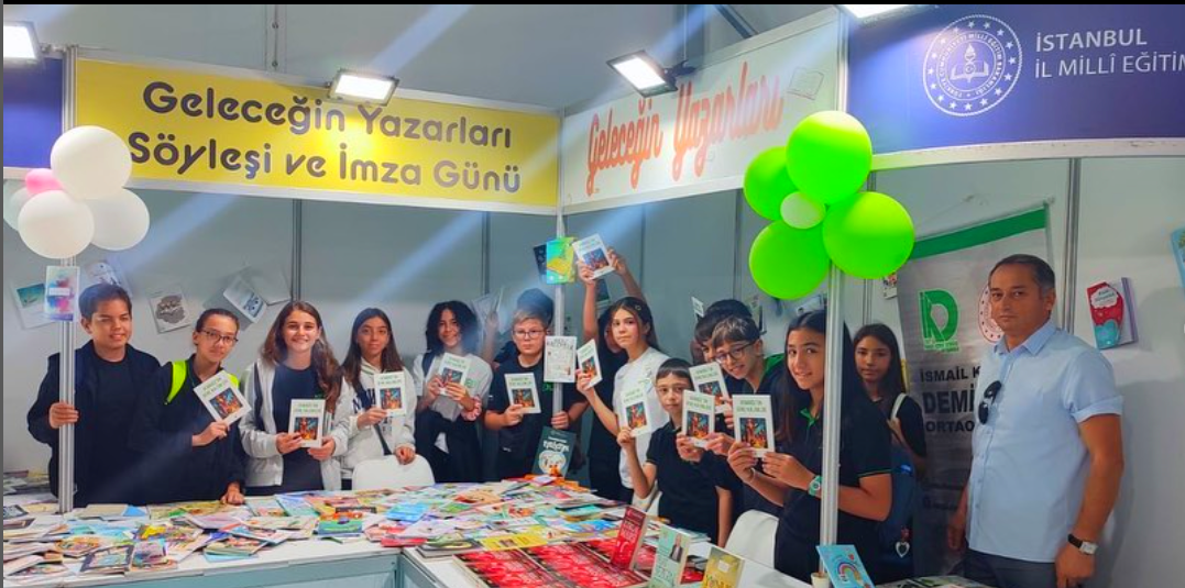 Kitap İmza Günü