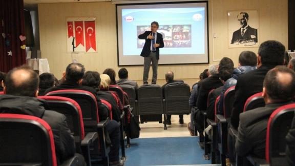 İl Müdürümüz Yelkenci, Arnavutköy, Sultangazi ve Gaziosmanpaşa İlçelerindeki  Okul Müdürleriyle Bir Araya Geldi.