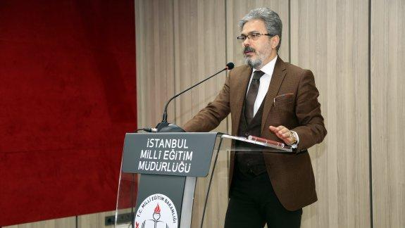 İstanbul Millî Eğitim Müdürü Yelkenci, İl Millî Eğitim Müdürlüğü Ortaöğretim Kitap Yazma Komisyonu ile Bir Araya Geldi