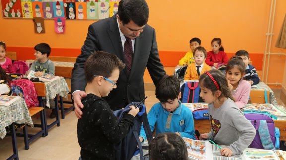 İstanbul Valisi Şahinden Sarıyer İlçesi Okullarına Ziyaret