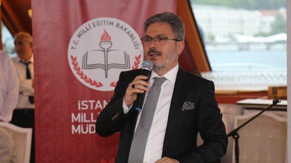 İstanbul Millî Eğitim Personeli İftarda Bir Araya Geldi