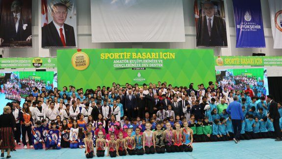 İstanbul Büyükşehir Belediyesi Spor Malzemesi Destek Programı